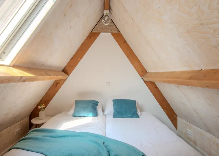 Perfect Holiday, Sea View *