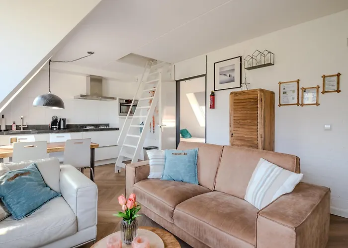 Perfect Holiday, Sea View 아파트 에크몬드안지