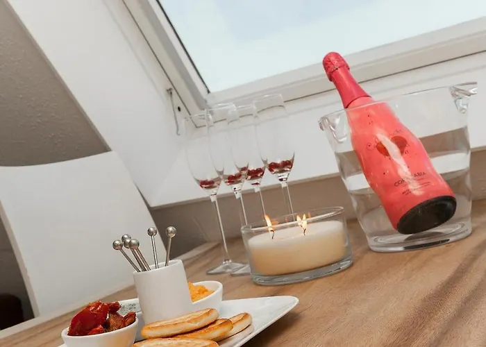 Perfect Holiday, Sea View 에크몬드안지