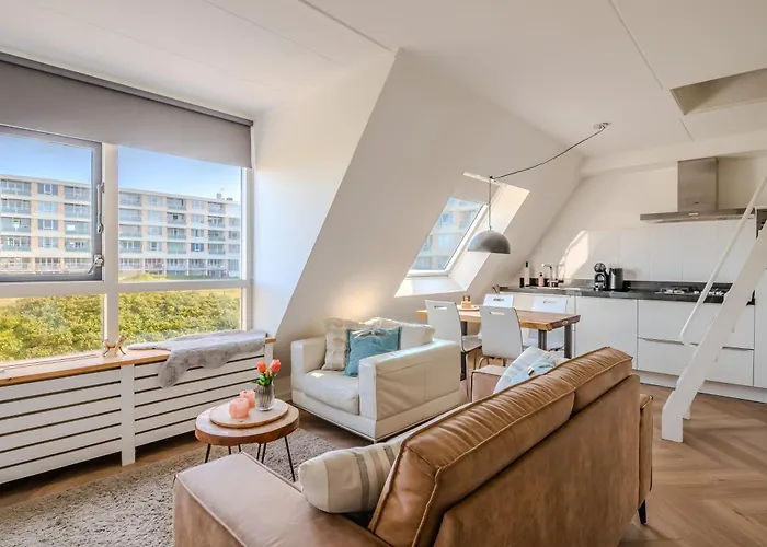 Perfect Holiday, Sea View 아파트 에크몬드안지